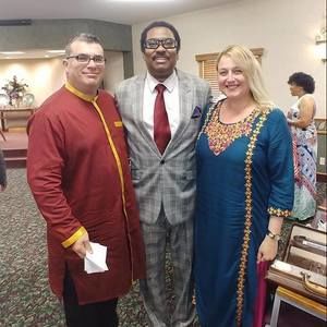 Meet your Posher, Elliot